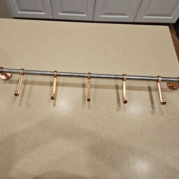 RARE ANTHROPOLOGIE COPPER SILVER 5 HOOK KITCHEN UTENSIL HANGER RACK HOLDER - Picture 1 of 10